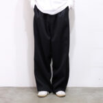 (GRAPHPAPER) SCALE OFF WOOL WIDE CHEF PANTS - BLACK