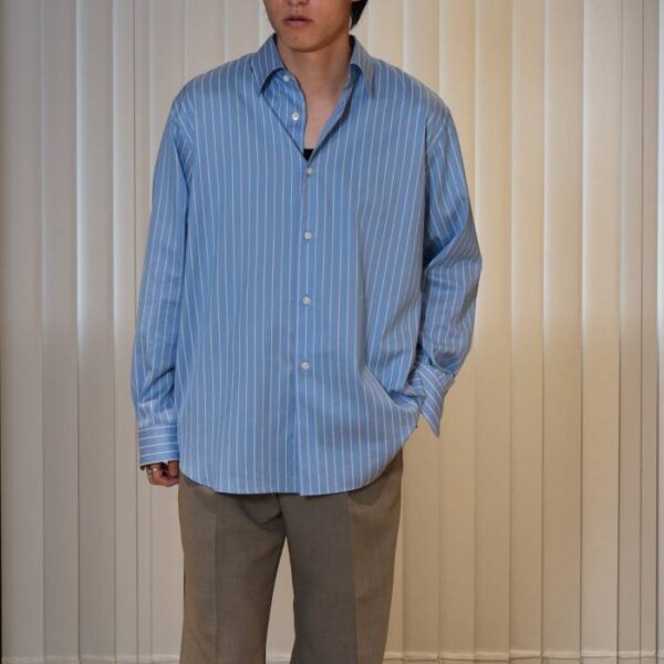 A26SS01CS_SBLUST_026S
