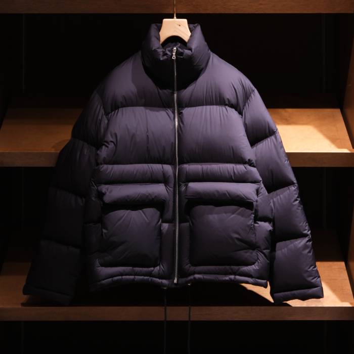 オーラリー(AURALEE) SUPER LIGHT NYLON RIPSTOP DOWN BLOUSON