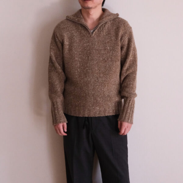 オーラリー(AURALEE) LOW-GAUGE HOMESPUN TWEED KNIT ZIP TURTLE