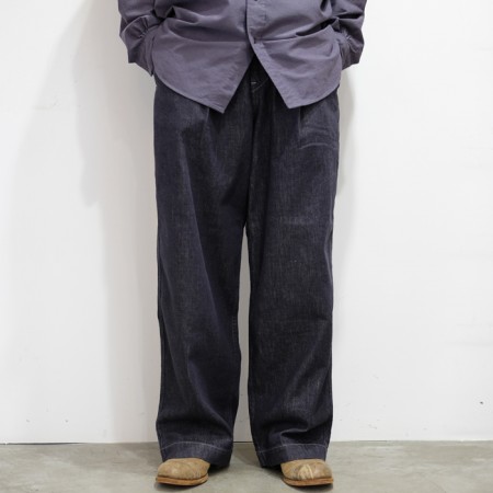 グラフペーパー、(GRAPHPAPER) COLORFAST DENIM BELTED PANTS