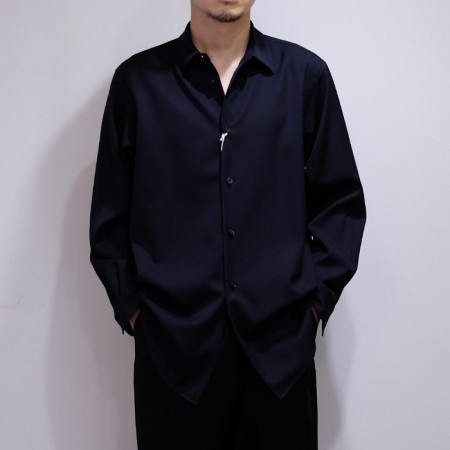 UN UNBIENT｜REGULAR COLLAR SHIRT NAVY｜VELISTA online store